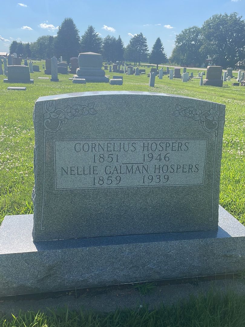 Nellie Galman Hospers's grave. Photo 1