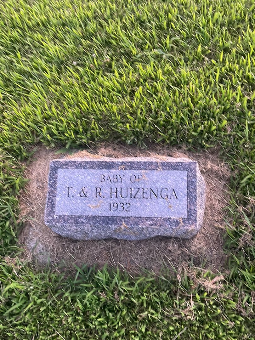 Baby Faber's grave. Photo 1