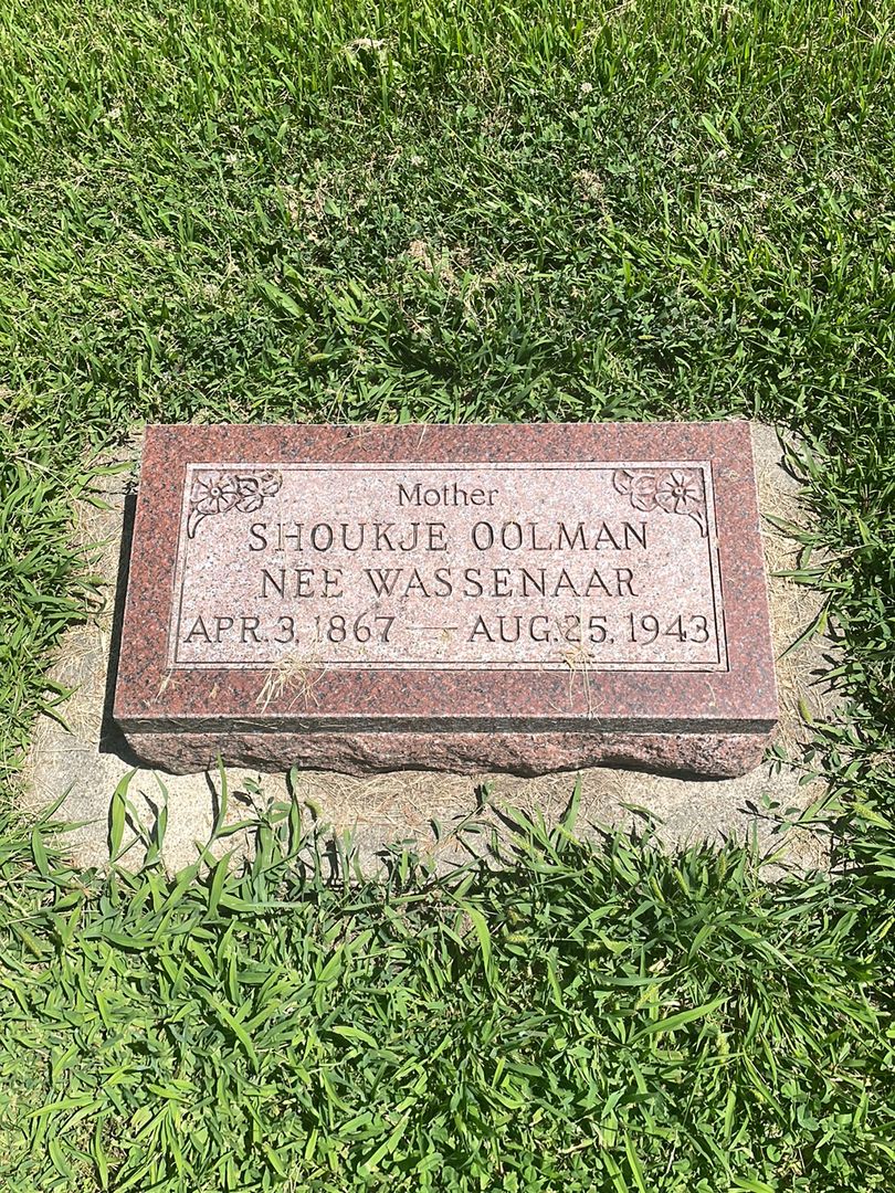 Shoukje Oolman Nee Wassenaar's grave. Photo 1