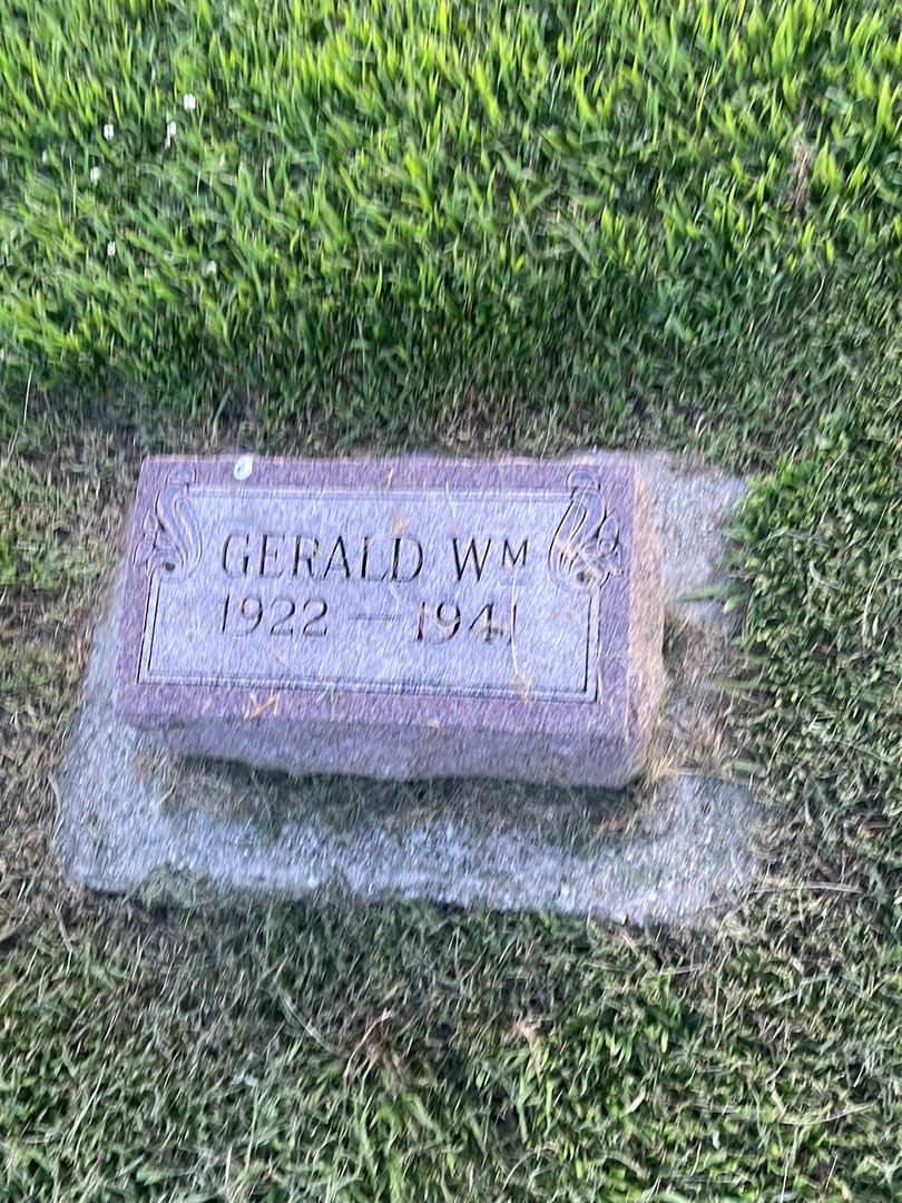 Gerald William Pals's grave. Photo 1