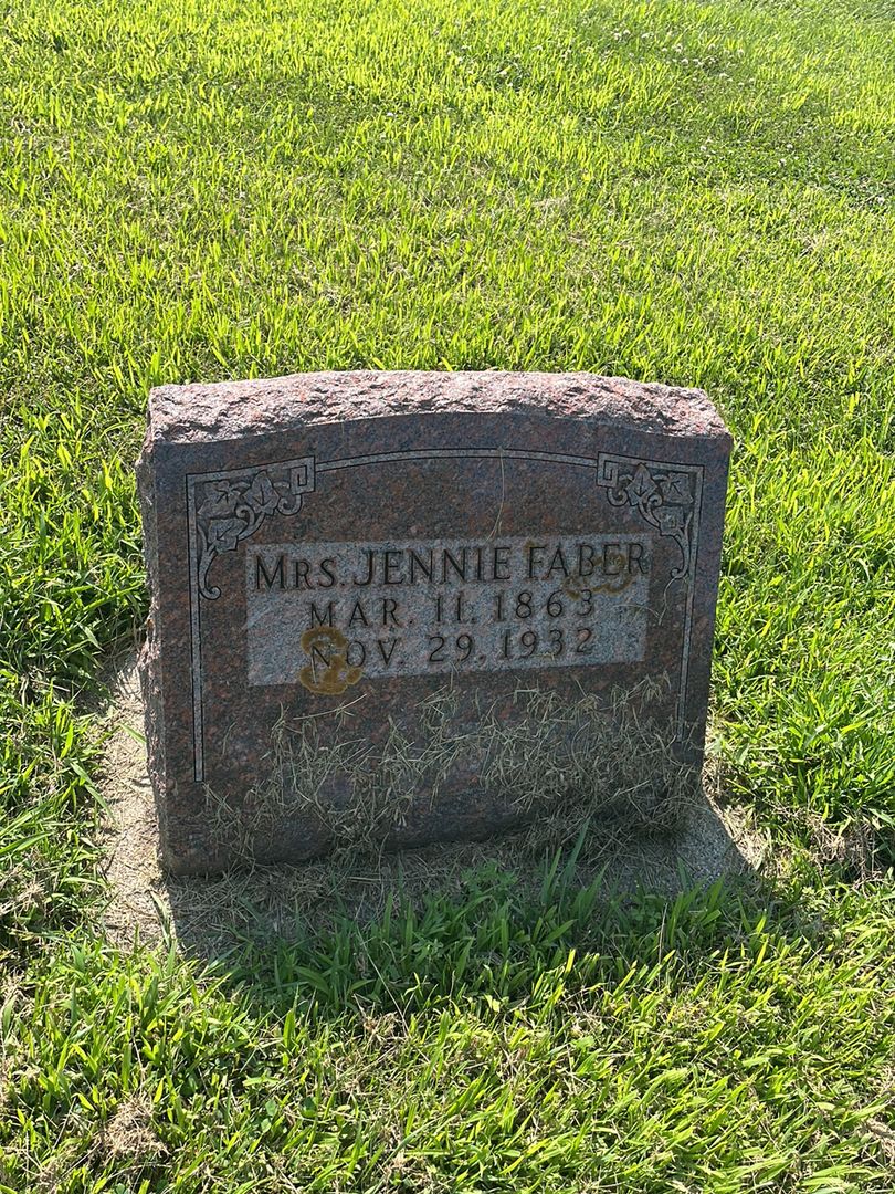 Missus/Madam Jennie Faber's grave. Photo 1