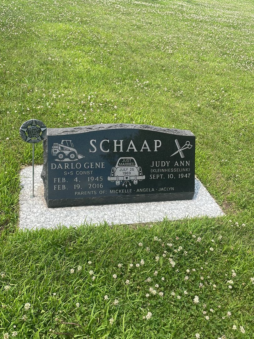 Darlo Gene Schaap's grave. Photo 1