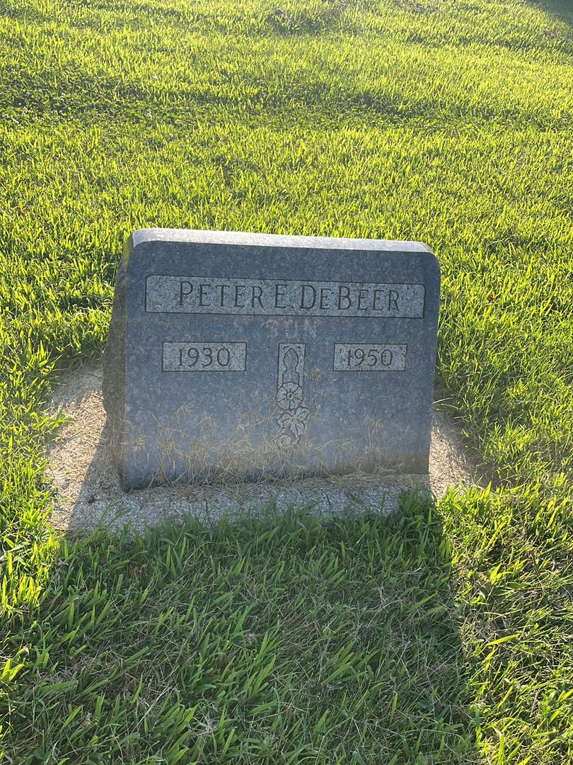 Peter De Beer's grave. Photo 1