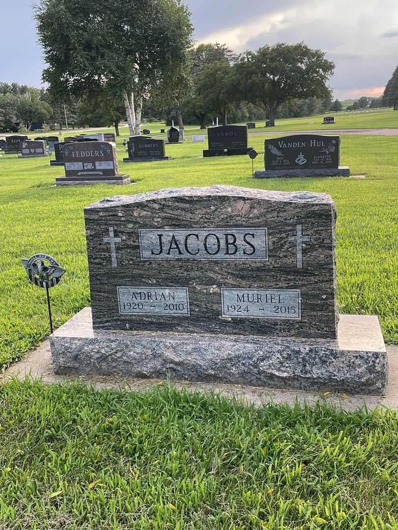Muriel Jacobs's grave. Photo 1